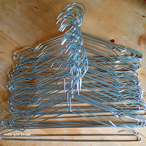 Silver metal wire traditional - silver,