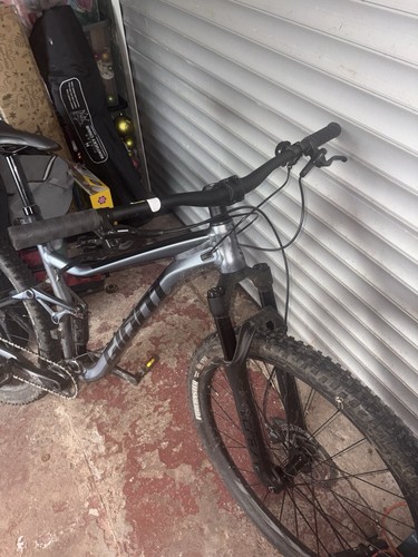 Giant mountain bike - giant,