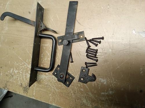 Black suffolk latch - black,