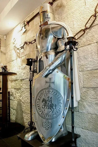 Medieval knight wearable - medieval,