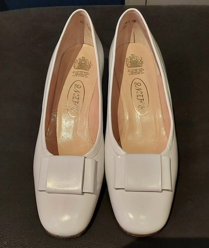 Rare vintage rayne - vintage, tracey