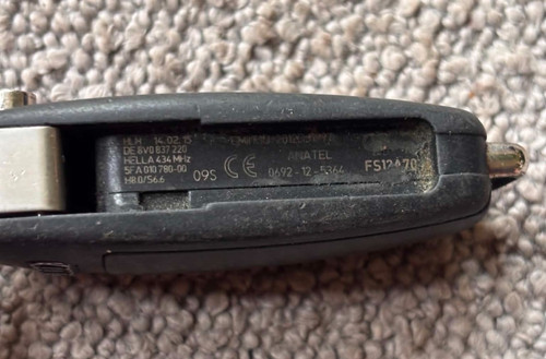 Genuine audi button remote - genuine,