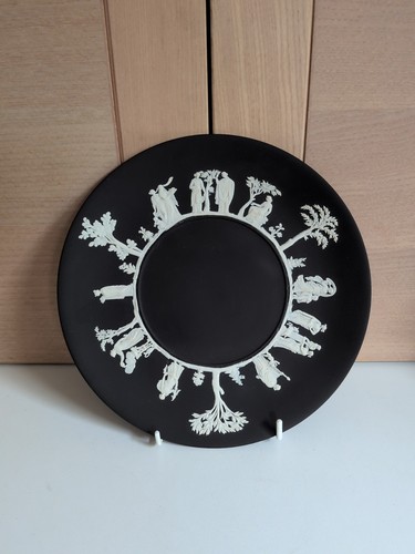 Wedgwood black basalt - black, with