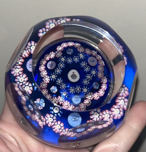 Whitefriars paperweight queen - paperweight,
