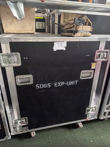 Road trunk case - case, durable