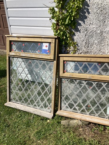 Leaded light wood sealed - leaded,