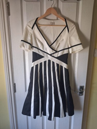 New excellent condition karen - new,