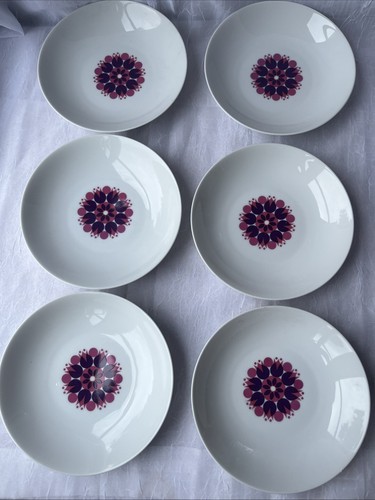 Pinwheel thomas porcelain - by,