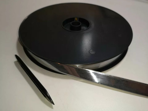 Self adhesive lead for windows - for,