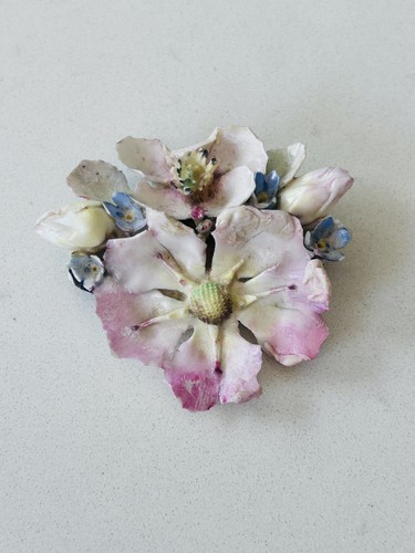 Pretty royal crown derby - pretty,
