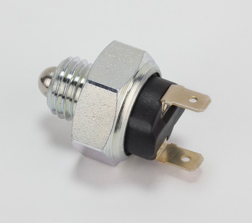 Lucas reverse light - reverse,