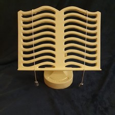 Vintage Cream VICTOR ENGLAND