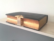 ANTIQUE HOLY BIBLE WITH BRASS