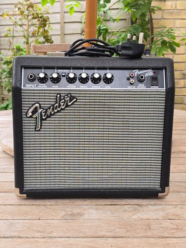 Fender frontman 15g - fender, guitar