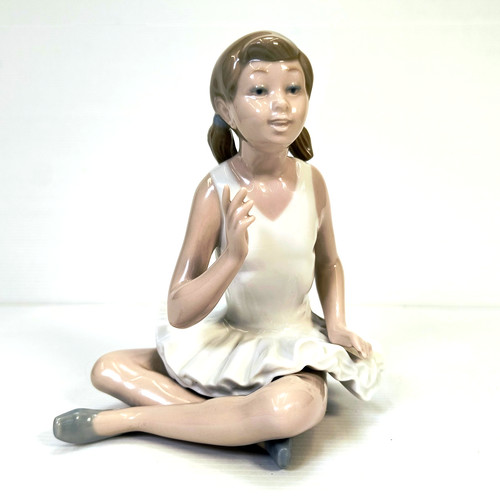 Lladro nao porcelain - lladro,