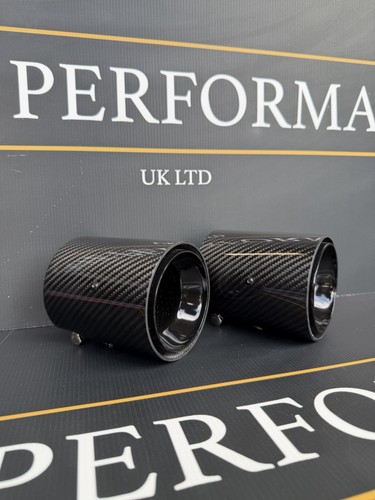 Gloss black carbon - carbon, fibre