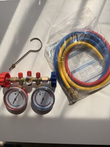 Refrigerant manifold gauge - manifold,