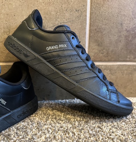 Adidas men size 8 grand - ,
