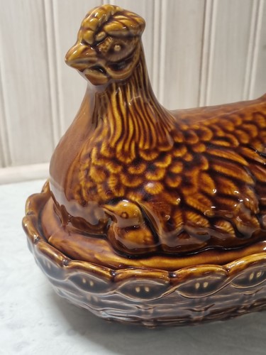 Vintage treacle brown ceramic - brown,