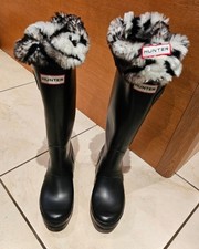 Hunter black wellington boots
