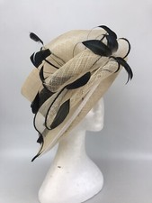Ladies Cappelli Condici Natural with Black Coloured Hat (568)