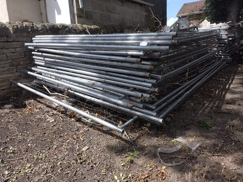Harris site fencing - fencing, feet