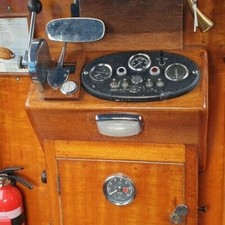 Classic Vintage Freeman Cabin Cruiser Yacht Interior Boat Light Glass Light