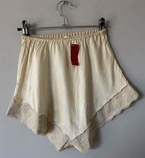 Vintage Saks 5th Avenue Lore