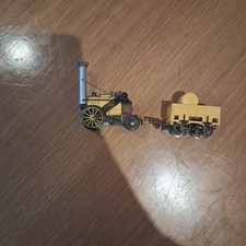 Rare Tri-ang OO Gauge R651 Stephenson's Rocket & R652 Tender . VGC REF JQ1