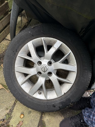 Nissan note 2013 alloy wheel - nissan,