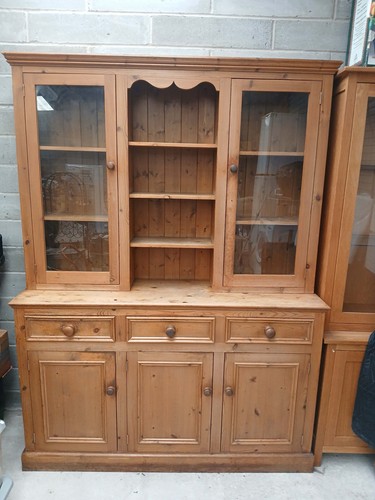 Vintage farmhouse pine - vintage, welsh