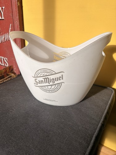 San miguel opaque plastic ice - plastic,