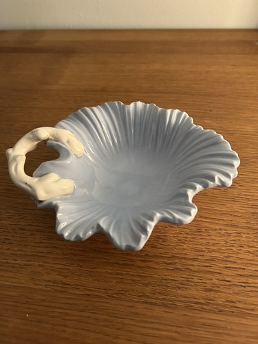 Vintage falcon ware blue - vintage, leaf