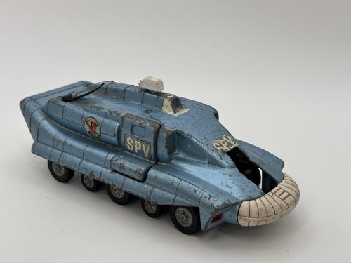 Dinky toys 104 captain - toys, #104