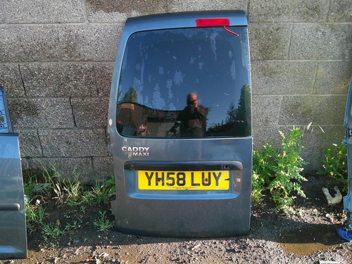 Volkswagen caddy maxi - door,