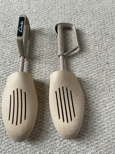 Clarks wooden shoe - shoe, trees