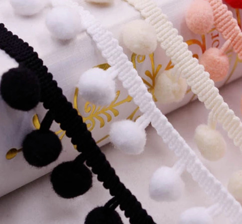Yards 15mm pom - yards,