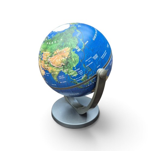 Mini desktop world - mini, globe