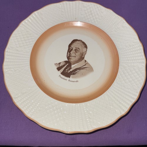 Soho pottery ww2 patriotic - pottery,