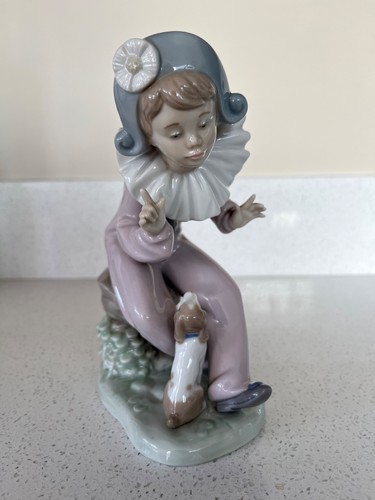 Nao lladro listen me - lladro, "listen