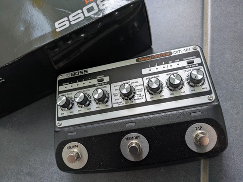 Boss 101 delay machine - delay,