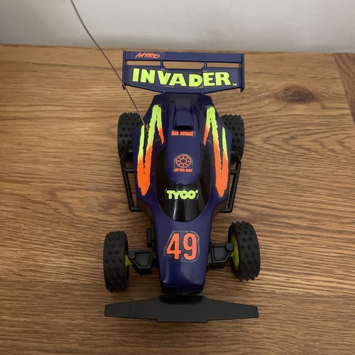 Tyco nitro invader - invader, remote