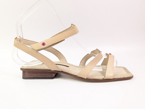 Pied terre all - pied, a