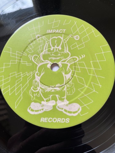Bass influence riddim - bass, /
