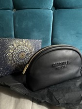 Chanel Beauty Black Soft  Make