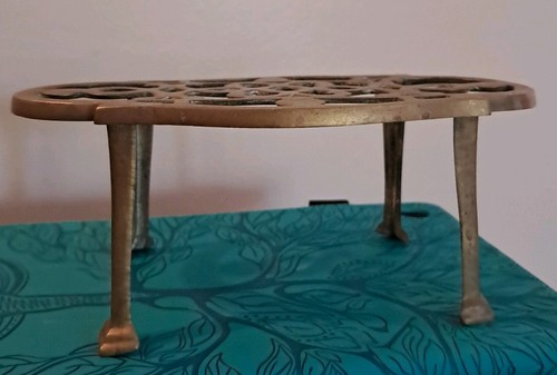 Brass small trivet - small,