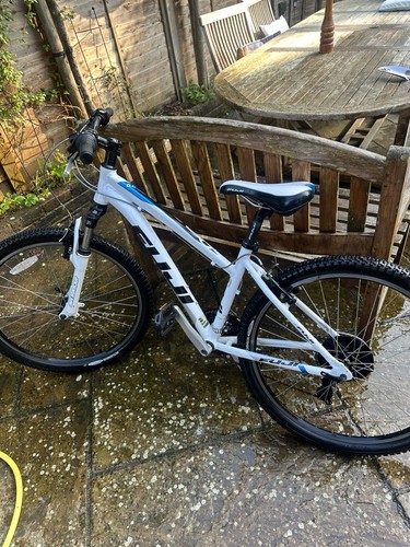 Fuji nevada mountain bike - fuji,