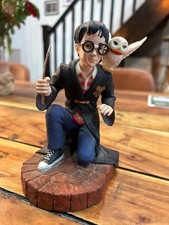 Harry Potter and Hedwig Enesco