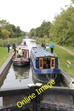 Photo 6x4 Slipping in beside Newbury/SU4767 The second narrowboat slips  c2012