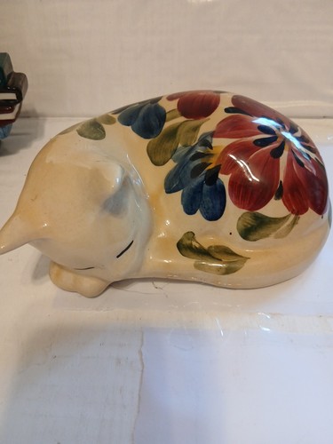 Siltone hand painted pottery - painted,